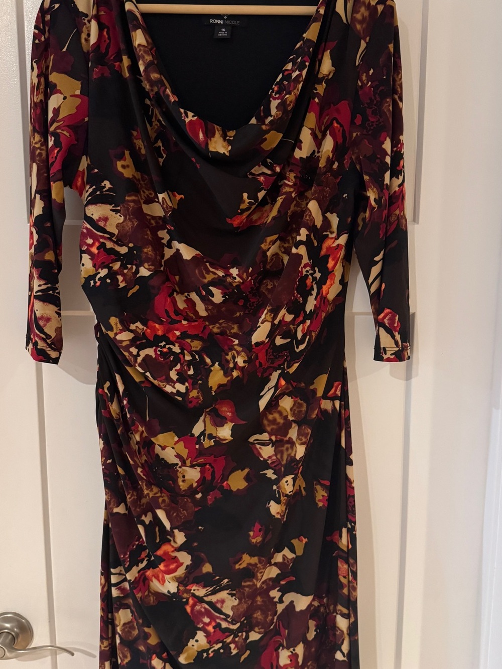 Ronni Nicole Multicolor Floral Cowl-Neck Dress